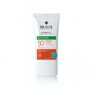 Acnestil Crema Fotoprotectora SPF50+, 40 ml. - Rilastil