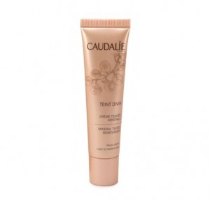 Crema con Color Mineral Pieles Oscuras, 30 ml. - Caudalie