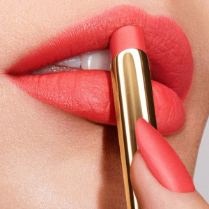 Pure Color Explicit Matte Barra De Labios 212-Electric Nights 7 Gr