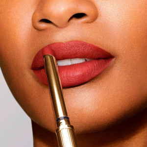 Pure Color Explicit Matte Barra De Labios 110-Wrong Place Right Time 7 Gr