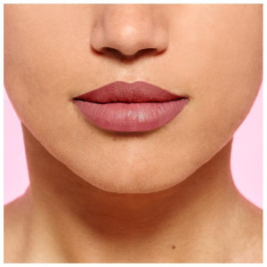 Infallible Matte Lip Crayon 102-Caramel Blondie