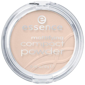 Essence Polvo Compacto Matificante Nº04 12G