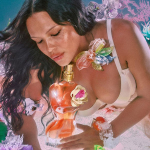 La Belle Flower Edition Edp Vapo Ed. Lim. 100 Ml