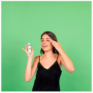 Eye Cream Antiedad Con Aguacate, Té Verde Y Cafeína Botanical Extracts 30 Ml