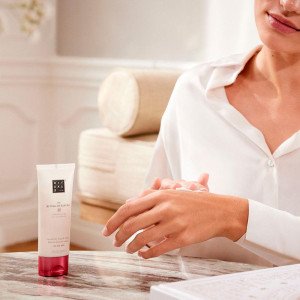 Sakura Bálsamo De Manos De Recuperación 70 Ml