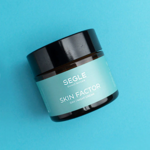 Skin Factor Crema Facial Regeneradora Antipolución, 50 ml. - Segle Clinical 