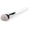 Ilū Angled Foundation Brush 109 1Ud