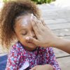 Pack Spray Solar alta Protección SPF50, 200 ml.  + Leche Solar Facial muy alta Protección SPF50+, 40 ml. - Mustela 