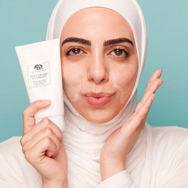 Checks And Balances Frothy Face Wash 150 Ml