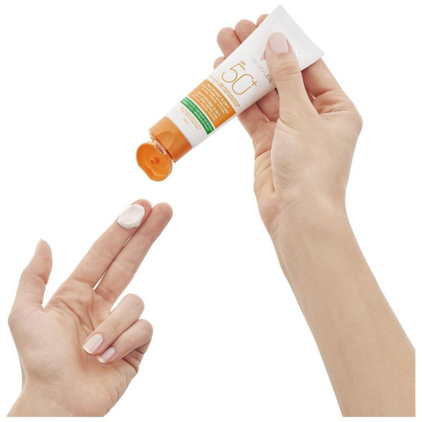 Capital Soleil Matifiant 3-En-1 Spf50+ 50 Ml