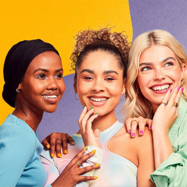 Rimmel 60 Seconds Super Shine Nail Polish 321 Pink Fields 8Ml