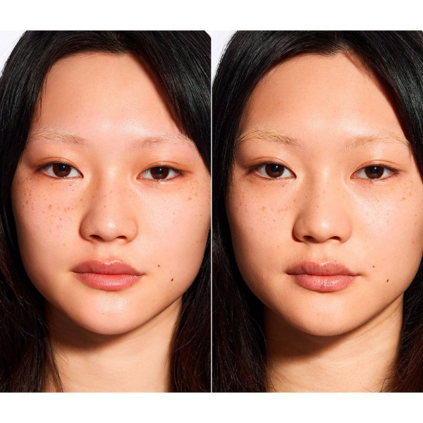 Multitasker Wake Me Up Corrector Y Base De Maquillaje Classic Ivory 20 Ml