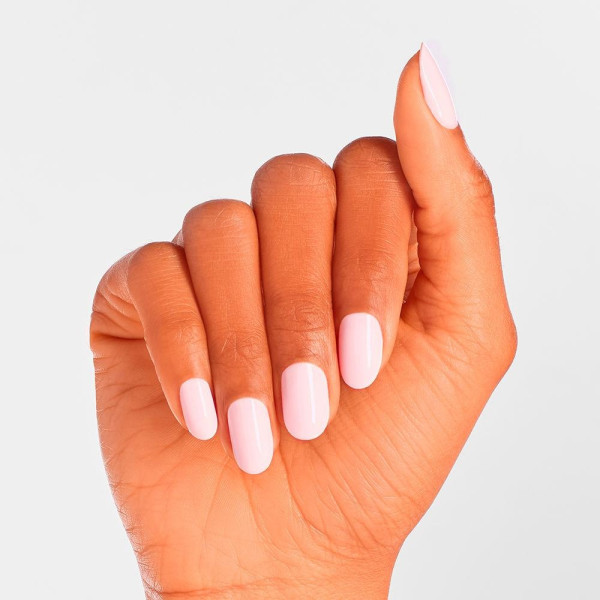 Nail Lacquer Esmalte De Uñas Duración Hasta 7 Días Let’S Be Friends!​ 15 Ml