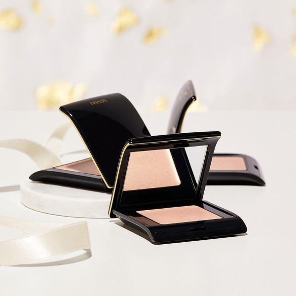 Kanebo Supreme Iluminator Polvos 4Ml