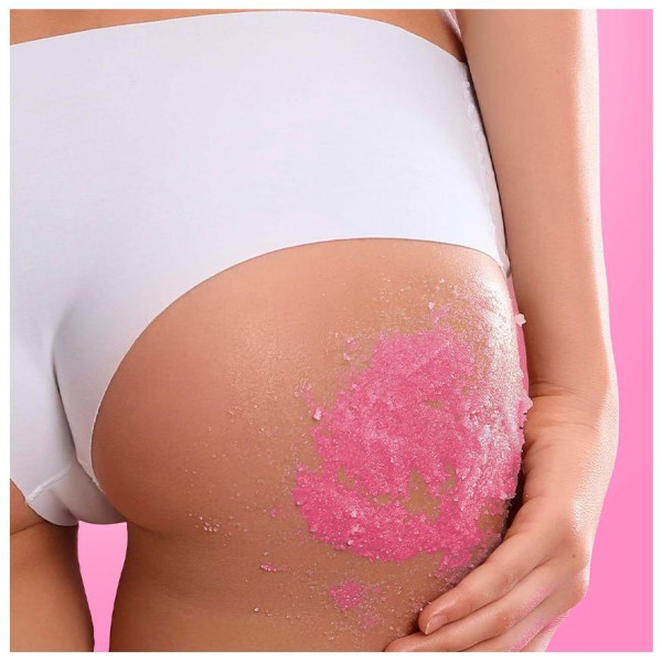 Biovene Strawberry Glow Scrub Revitalizing Body Polish 200G