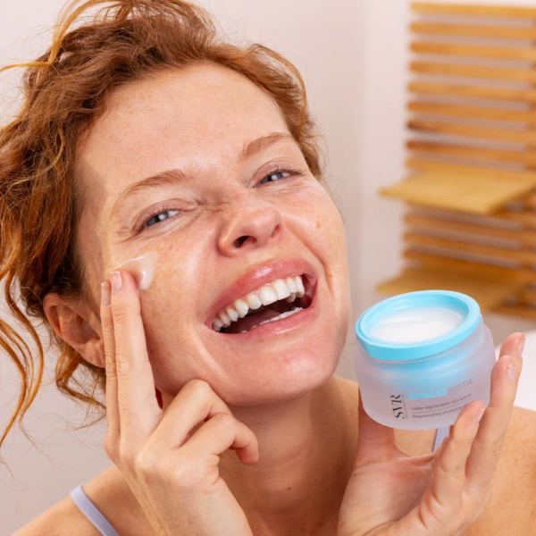 [HYALU] Biotic Gel Regenerador y Rellenador, 50 ml. - SVR