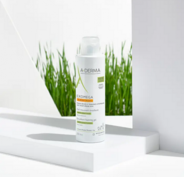 Exomega Control Gel Espumoso Emoliente Anti-irritación, 500 ml. - A-Derma