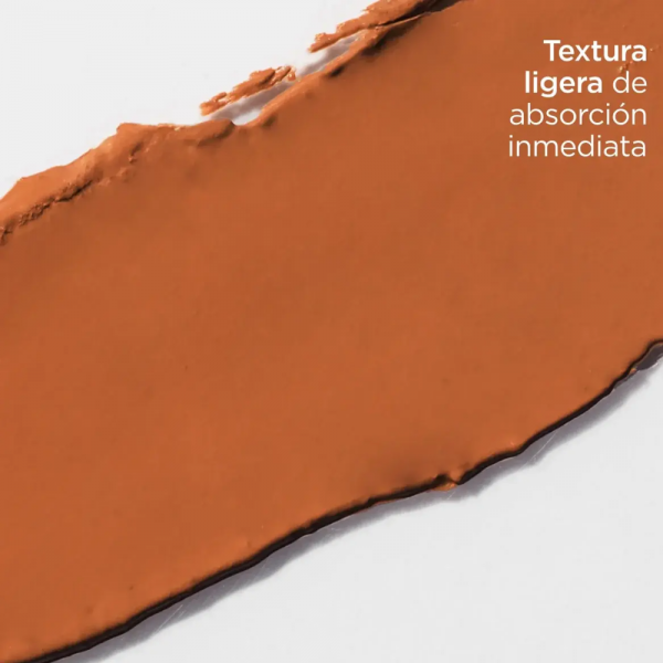 Fotoprotector Compact Bronce SPF50+, 10 g.- Isdin