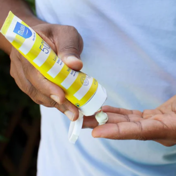Leche Solar muy alta Protección SPF50+, 100 ml. - Mustela