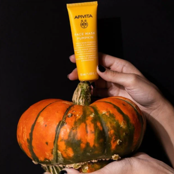 Mascarilla Facial Limpiadora & Detox con Calabaza, 50 ml. - Apivita