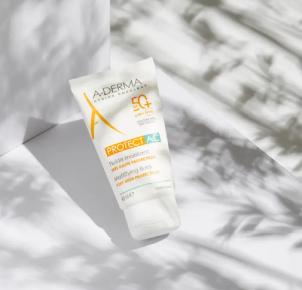 Aderma Protect AC Fluido Solar Facial Matificante SPF50+, 40 ml. - A-Derma