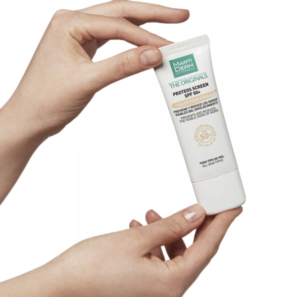 Proteos Screen SPF 50+ Color Fluid, 40 ml. - Martiderm