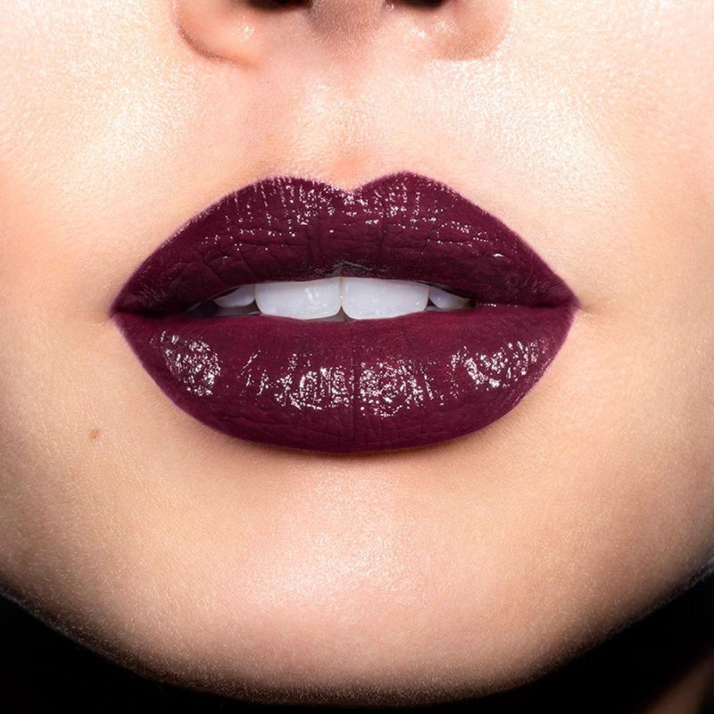 Revlon Super Lustrous Barra De Labios 477 Black Cherry 4.49Gr