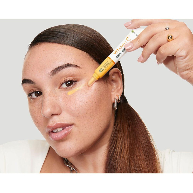 Skinactive Vitamina C Crema Iluminador Contorno de Ojos 15 ml - Garnier