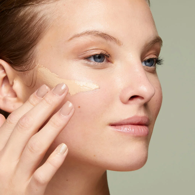 Upgrade [Make-Up] Lift Effect Cream 2.5 Color Miel Beige, 30 ml. - Sensilis