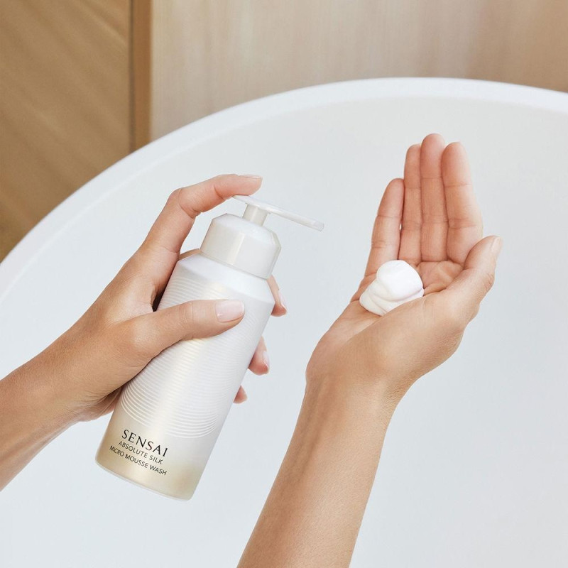 Absolute Silk Micro Mousse Wash 180 ml - Sensai
