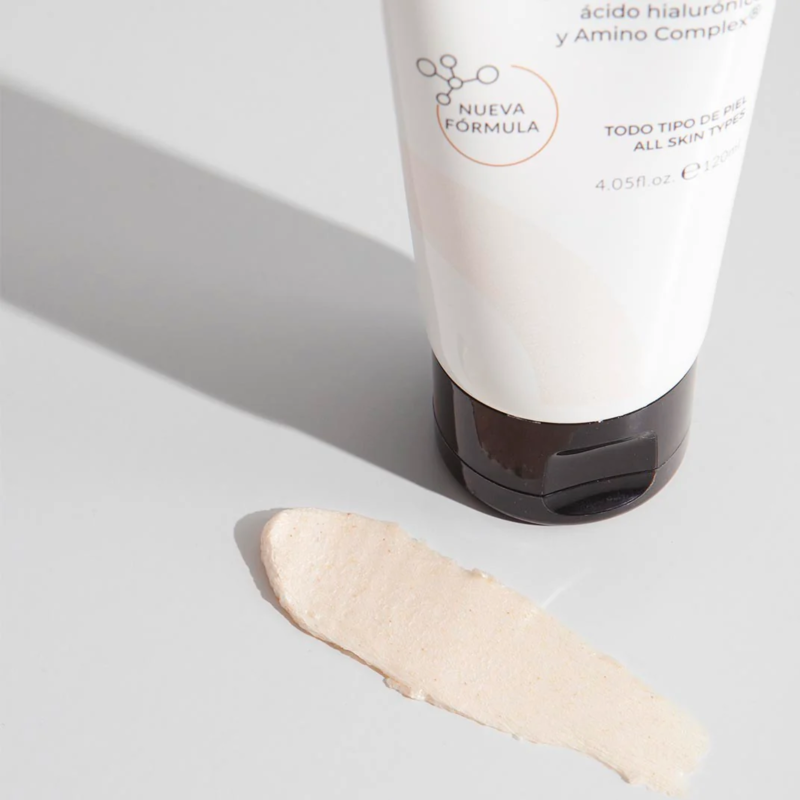 Espuma Limpiadora Exfoliante Suave, 120 ml. - Usu Cosmetics