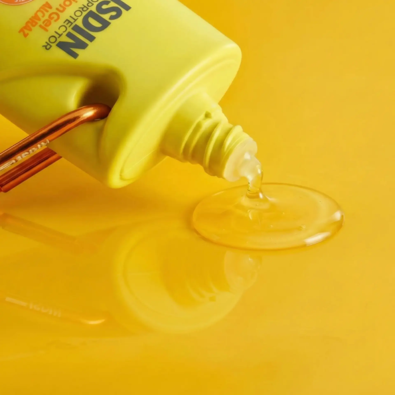 Fotoprotector Fusion Gel Sport by Alcaraz SPF 50. - Isdin