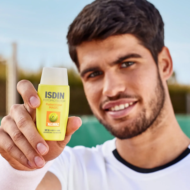 Fotoprotector Fusion Water MAGIC by Alcaraz SPF 50, 50 ml. - Isdin